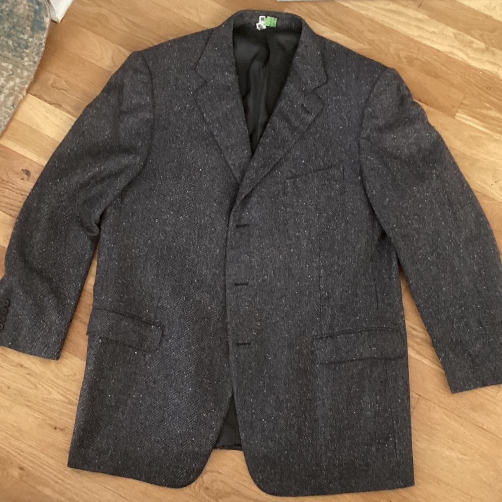 Ermenegildo Zegna Charcoal Flecked Tweed Sport Coat.  46R